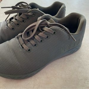 NOBULL Army Dark Gum Trainer size 8